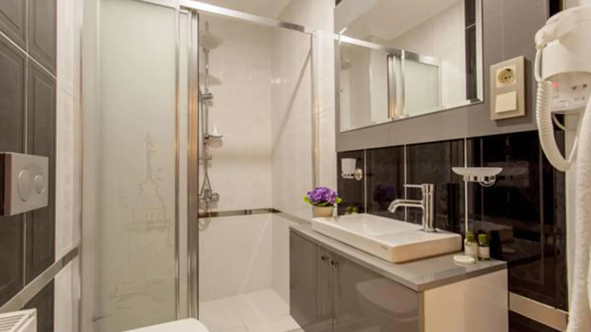 Asya World Hotel Стамбул